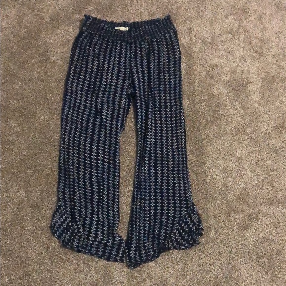 Volcom Navy and White Floral Pants - Picture 1 of 2